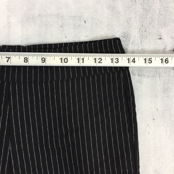 Who What Wear Pinstripe Cropped Pants Stretchy Womens Medium - Picture 5 of 10